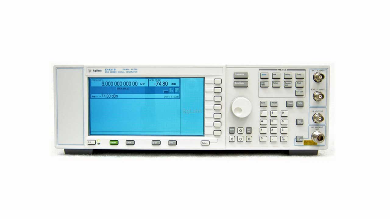 E4421B ESG-A Series Analog RF Signal Generator