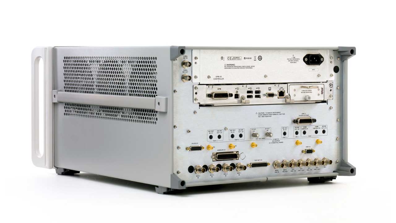 N5222A PNA Microwave Network Analyzer, 26.5 GHz