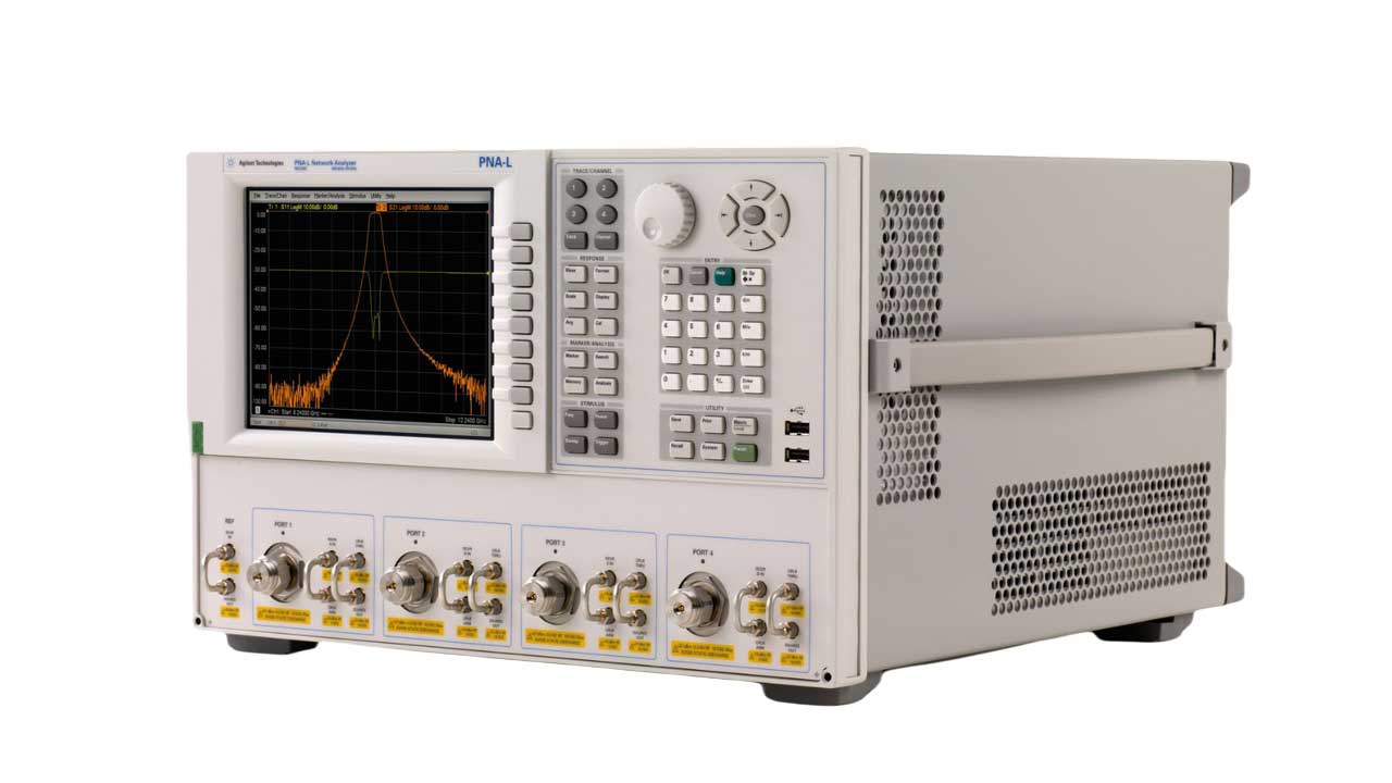 N5230C PNA-L Microwave Network Analyzer