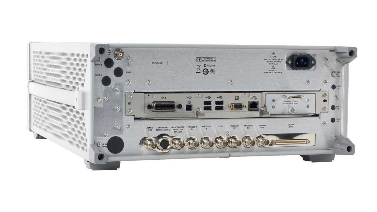 N9030A PXA Signal Analyzer, 3 Hz to 50 GHz