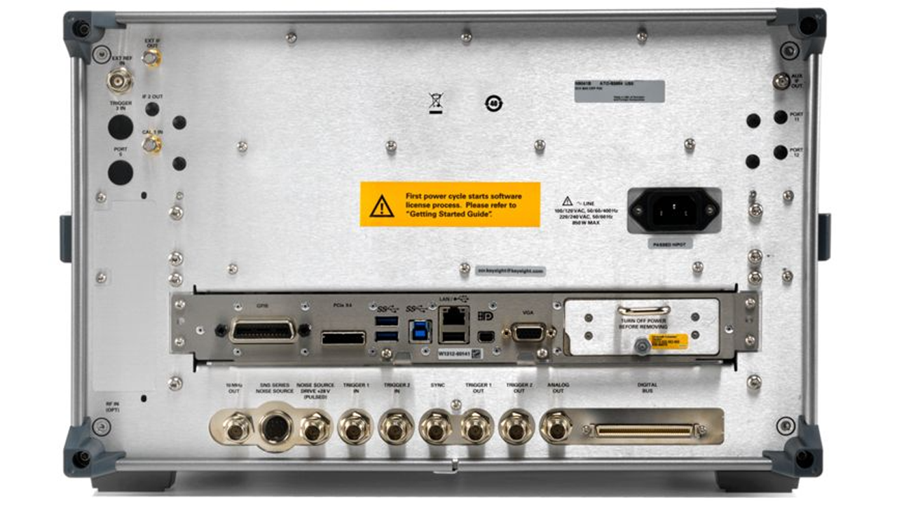 Keysight N9041B UXA Signal Analyzer, 2 Hz to 110 GHz